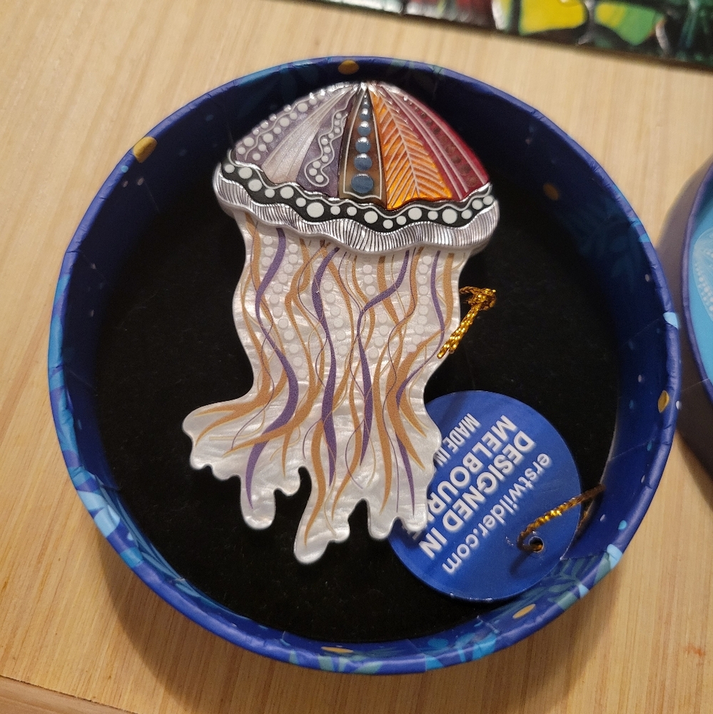 Erstwilder Jellyfish Brooch
